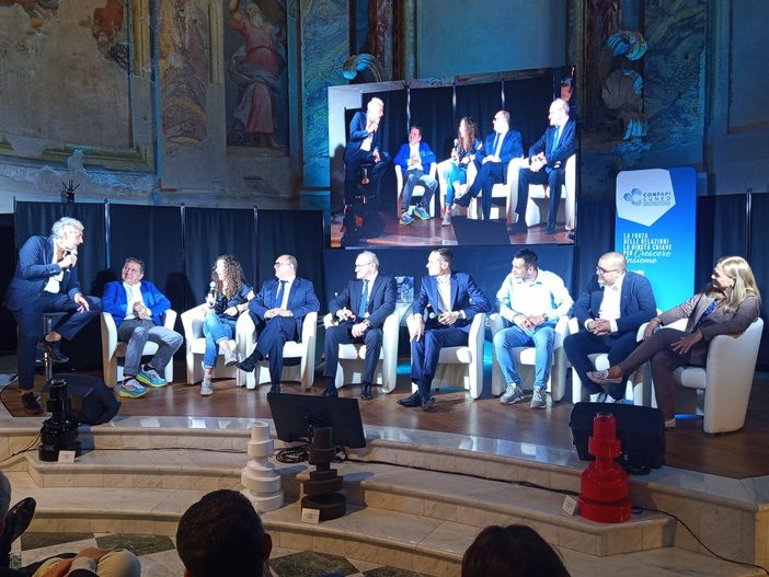 Gli imprenditori cuneesi con il moderatore Massimo Giletti