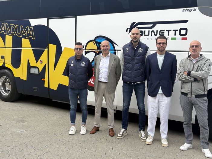 Da sx: Davide Bima, Corrado Gunetto, Marko Sedlacek, Mario Gunetto e Paolo Brugiafreddo Da sx: Davide Bima, Corrado Gunetto, Marko Sedlacek, Mario Gunetto e Paolo Brugiafreddo