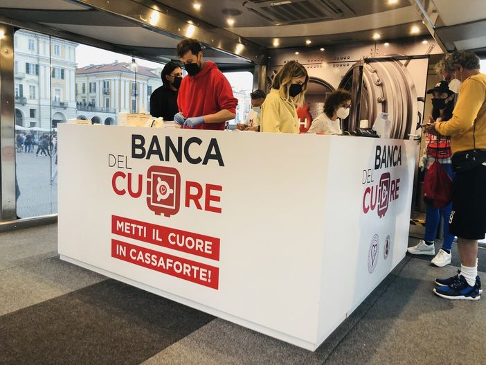 Cuneo, quasi 200 persone sottoposte allo screening cardiologico gratuito in piazza Galimberti