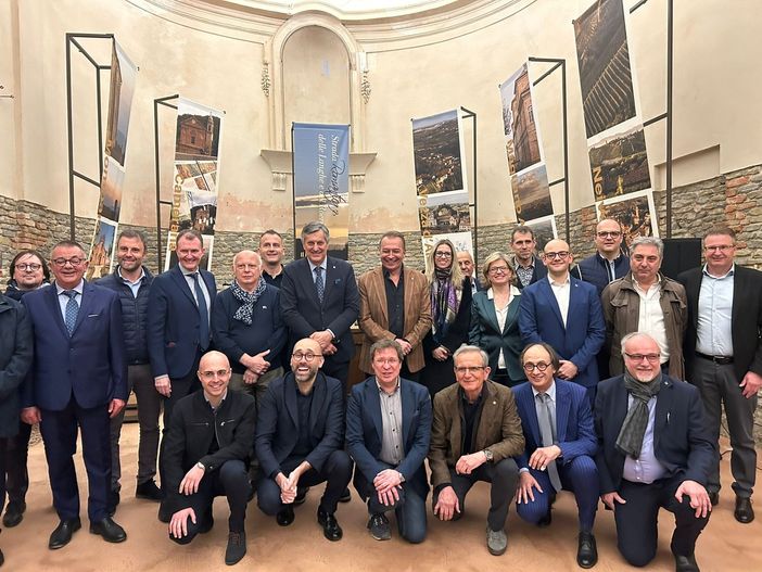 A Trezzo Tinella inaugurato il nuovo punto di interpretazione della Strada Romantica delle Langhe e del Roero