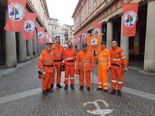 Volontari della squadra di Rifreddo al recente raduno regionale del Corpo AIB Piemonte ad Acqui Terme Volontari della squadra di Rifreddo al recente raduno regionale del Corpo AIB Piemonte ad Acqui Terme