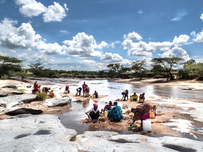 Terre, storie e volti dall'Africa nei racconti di viaggio dell'albese Elisa Pira Terre, storie e volti dall'Africa nei racconti di viaggio dell'albese Elisa Pira