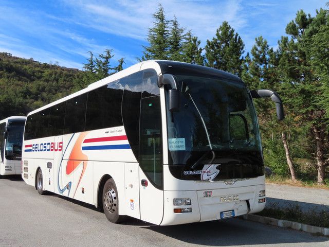 Cortemilia dà l'addio a Pietro Geloso: coi suoi bus ridusse le distanze tra l'Alta Langa e l’Albese