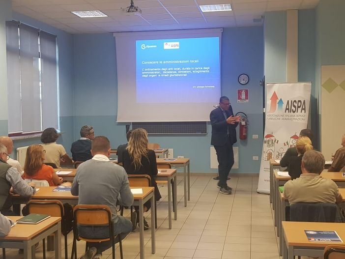 Iscrizioni aperte per il corso di formazione “Conoscere le amministrazioni locali” di A.I.S.P.A. presso il C.F.P. Cebano-Monregalese di Fossano Iscrizioni aperte per il corso di formazione “Conoscere le amministrazioni locali” di A.I.S.P.A. presso il C.F.P. Cebano-Monregalese di Fossano