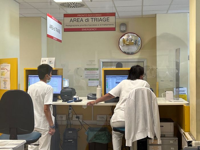 Influenza e polmoniti: "giorni feroci" al Pronto Soccorso di Cuneo, con accessi cresciuti del 15% Influenza e polmoniti: "giorni feroci" al Pronto Soccorso di Cuneo, con accessi cresciuti del 15%