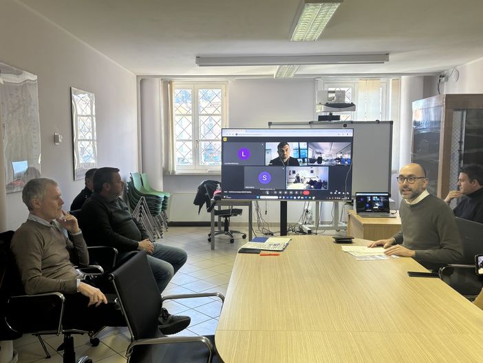 Nuove tariffe per i parcheggi a Mondovì: si paga inserendo la targa. Tra le novità sosta gentile e scontistiche per residenti e titolari di esercizi commerciali Nuove tariffe per i parcheggi a Mondovì: si paga inserendo la targa. Tra le novità sosta gentile e scontistiche per residenti e titolari di esercizi commerciali