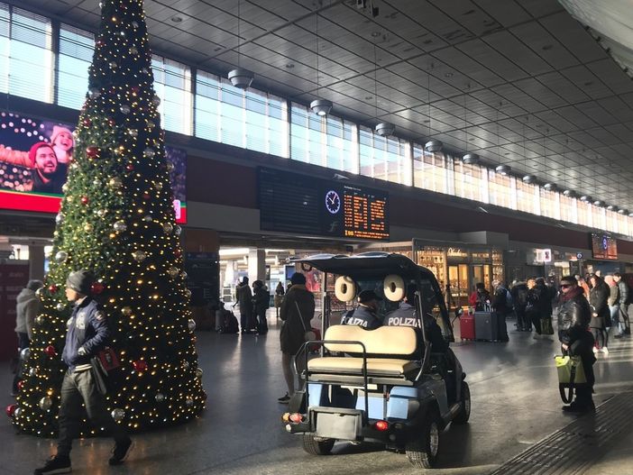 Guasto alla linea elettrica a Porta Nuova: pesanti ritardi per Frecce e regionali Guasto alla linea elettrica a Porta Nuova: pesanti ritardi per Frecce e regionali