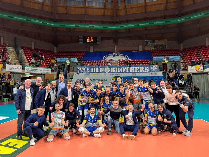 Volley A2M. Talismano Lubo! Il bulgaro porta bene a Cuneo, che batte Ravenna 3-1  ed è ad un punto dai playoff