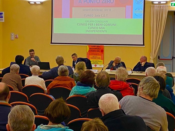 Cuneo e il nuovo ospedale "ad anno zero". Le minoranze: "Lo scorso Consiglio comunale ha sbagliato. Ammettiamolo e ripartiamo da qui" Cuneo e il nuovo ospedale "ad anno zero". Le minoranze: "Lo scorso Consiglio comunale ha sbagliato. Ammettiamolo e ripartiamo da qui"