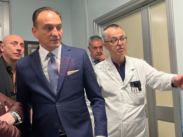 Cirio con il primario della Medicina dottor Fenoglio Cirio con il primario della Medicina dottor Fenoglio