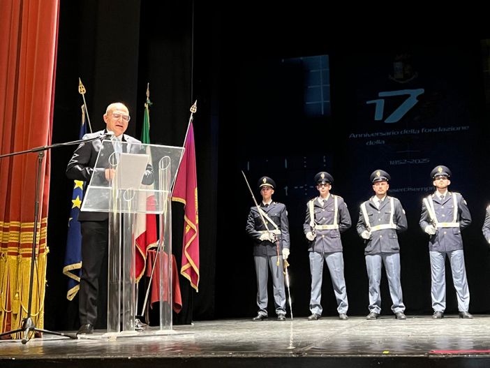 L'intervento del questore Carmine Rocco Grassi L'intervento del questore Carmine Rocco Grassi