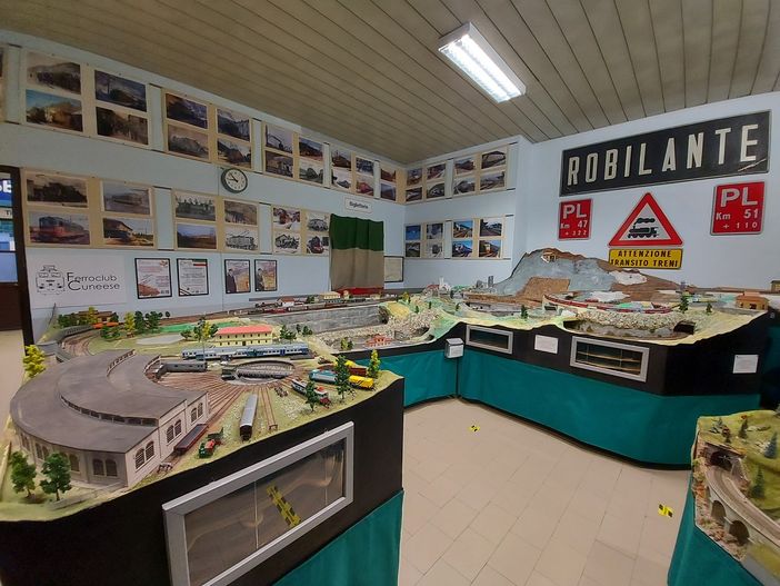 Robilante tra treni, suoni e ricordi: il Ferroclub Cuneese riapre le sue porte Robilante tra treni, suoni e ricordi: il Ferroclub Cuneese riapre le sue porte