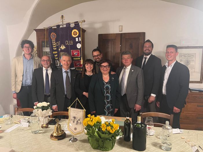 Il GAL Mongioie ospite del Lions Club a Dogliani: paesaggio e sviluppo al centro dell’incontro Il GAL Mongioie ospite del Lions Club a Dogliani: paesaggio e sviluppo al centro dell’incontro