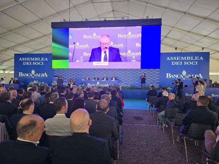 Farinél/ I segreti di Banca d’Alba Farinél/ I segreti di Banca d’Alba