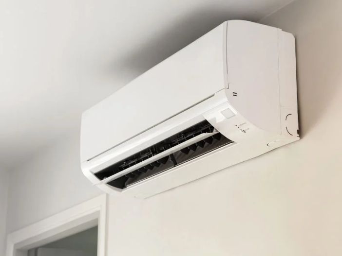 Quanto tempo ci vuole per installare un condizionatore a Roma? Quanto tempo ci vuole per installare un condizionatore a Roma?