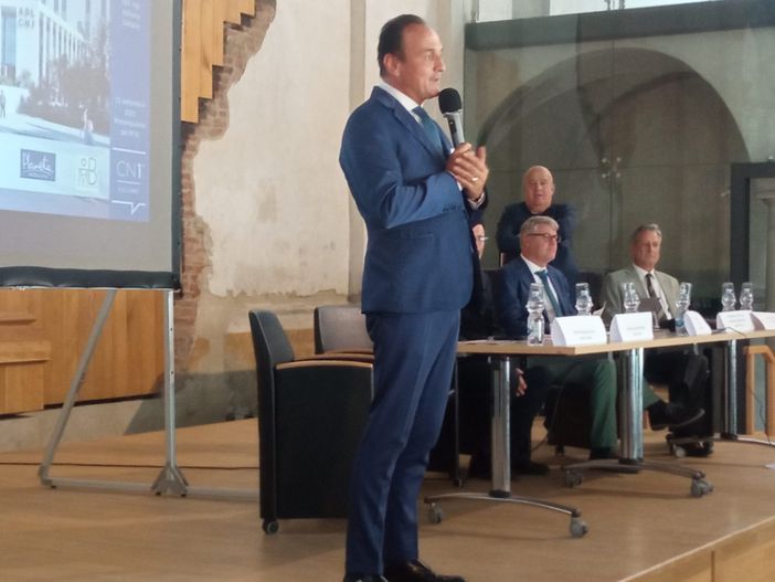 Alberto Cirio in conferenza stampa