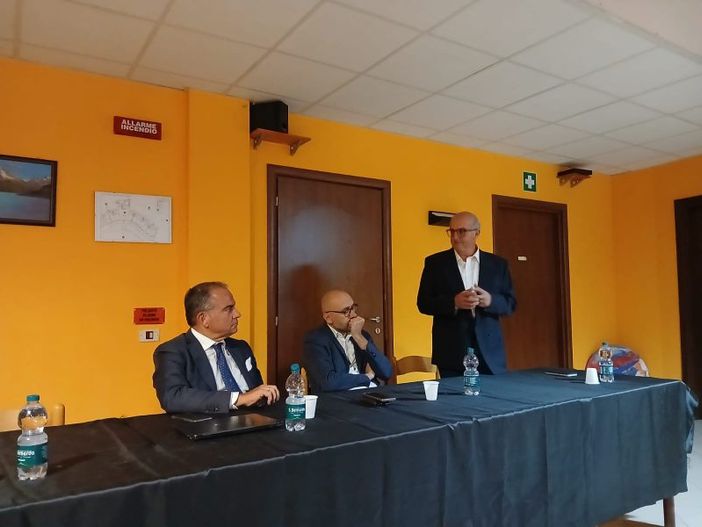 Provincia, Cuneo e Savona a confronto sulla viabilità della Val Bormida Provincia, Cuneo e Savona a confronto sulla viabilità della Val Bormida