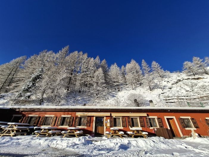 Un Capodanno unico al Rifugio Campo Base di Chiappera Un Capodanno unico al Rifugio Campo Base di Chiappera
