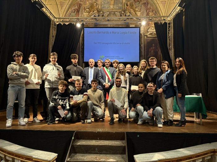 Fondazione Cassa di Risparmio di Fossano, consegnate le borse di studio dei lasciti Favole e Grapputo