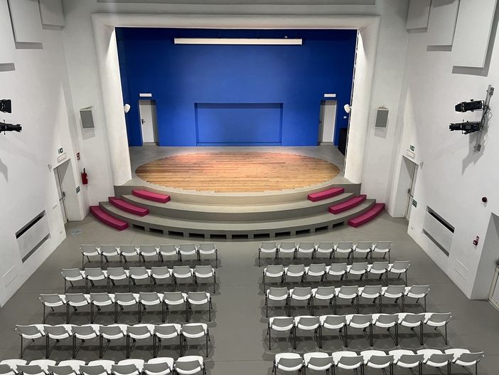 Scarnafigi, serata tributo ai Nomadi con Stella d'Oriente al Cinema Teatro Lux