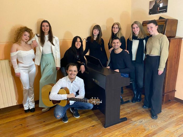 Ad Alba si celebra “La canzone d’autore italiana”