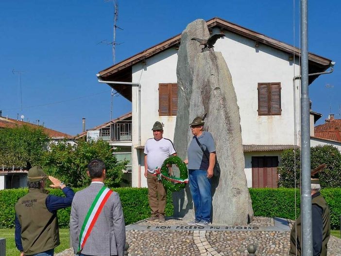 Piozzo, sulle targhe contestate il chiarimento del sindaco: "Nessun intento ideologico da parte dell’Amministrazione, né dai promotori" Piozzo, sulle targhe contestate il chiarimento del sindaco: "Nessun intento ideologico da parte dell’Amministrazione, né dai promotori"