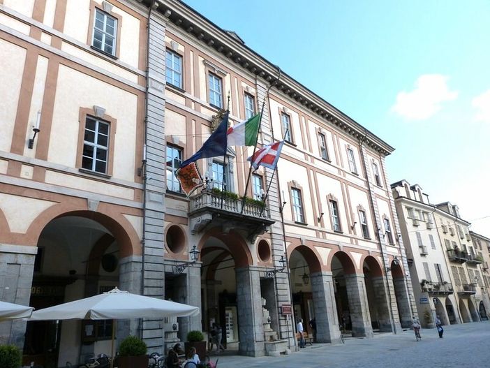 Nomi forti, grandi rifiuti e strategie romane: a Cuneo la corsa al Comune è dietro le quinte Nomi forti, grandi rifiuti e strategie romane: a Cuneo la corsa al Comune è dietro le quinte
