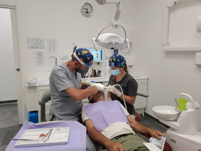 Impianti dentali: le verità nascoste Impianti dentali: le verità nascoste