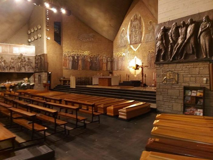 La rabbia del sindaco di Peveragno e la straziante foto delle bare a Bergamo: "L'avete vista? Siamo in emergenza, cosa non avete capito? State a casa"