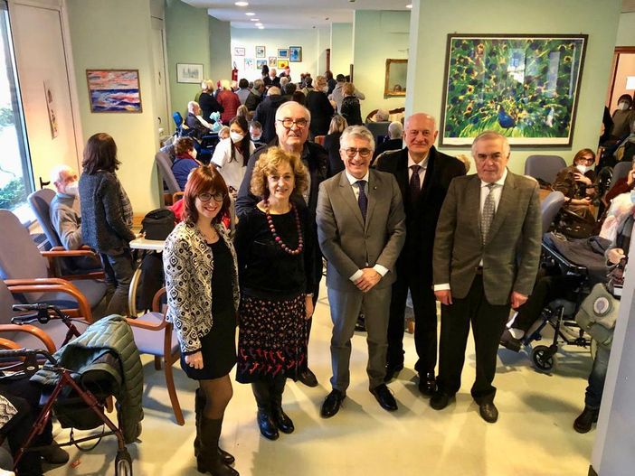 Alba, festa di Natale alla Casa di riposo Ottolenghi Alba, festa di Natale alla Casa di riposo Ottolenghi