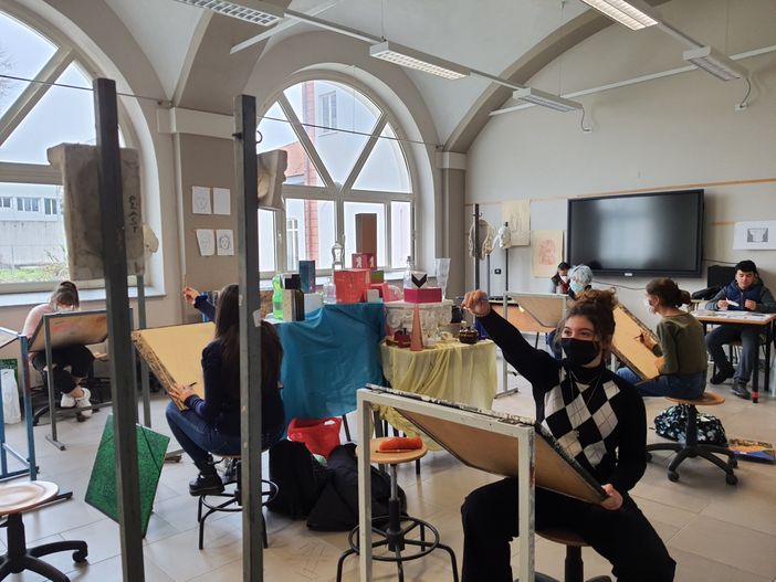 La sede del liceo artistico albese, nell'ex Caserma Govone La sede del liceo artistico albese, nell'ex Caserma Govone