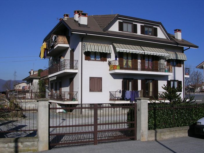 Asta pubblica per cinque immobili dell’AslCn1 a Busca, Demonte e Venasca