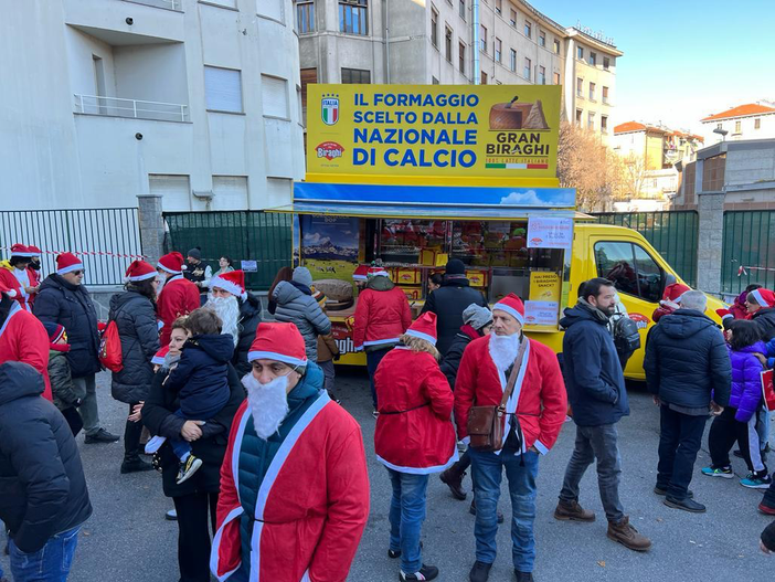 Biraghi ha supportato il raduno dei Babbi Natale per i bimbi del Regina Margherita di Torino