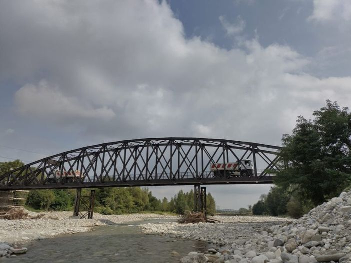 Le prove di carico sul ponte "del Ciadel"