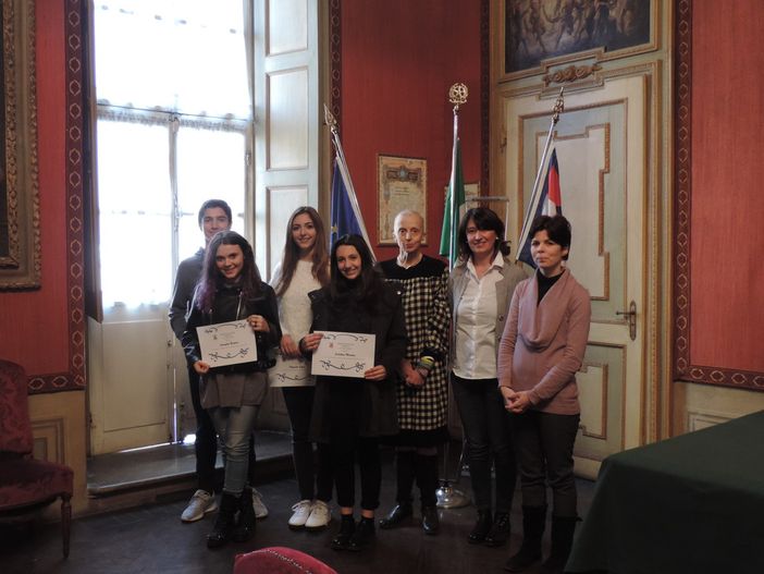 Borse di studio di 200 euro per quattro studenti di Fossano