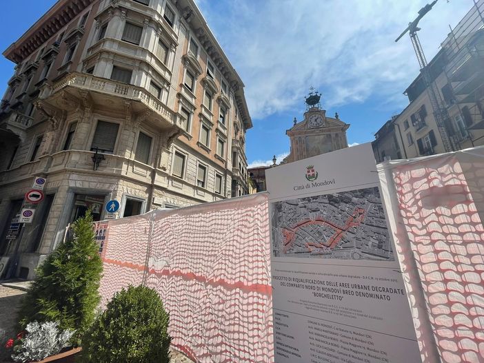 Iniziati i lavori del maxi cantiere al Borgheletto di Mondovì