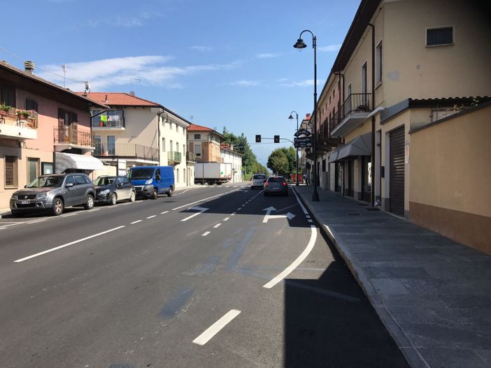 Caraglio: risolto il problema delle code nell'area commerciale in via Cesare Battisti