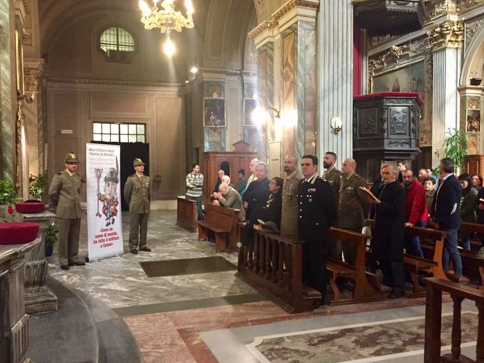 La cerimonia nel Duomo di Cuneo