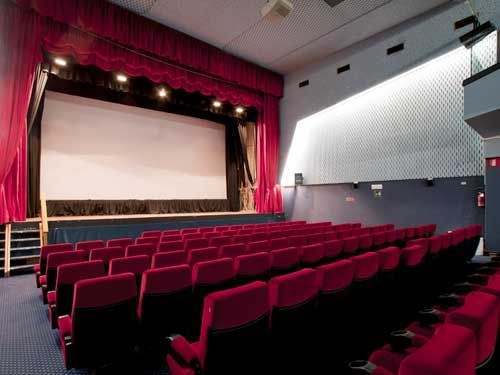 Fossano: al "Portici" arriva "Un Demonio di Suocera" di Alexandre Bisson e Antony Mars Fossano: al "Portici" arriva "Un Demonio di Suocera" di Alexandre Bisson e Antony Mars