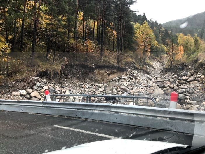 Val Roya: problemi sul colle e tra Liguria e Tenda, ma la vera devastazione è ancora nell'ultimo tratto (Foto e Video)