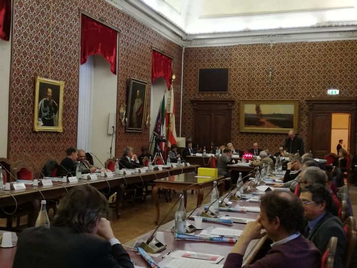 "Nessuna allerta meteo, ma l'attenzione è stata altissima": in Consiglio comunale a Cuneo si parla della tromba d'aria