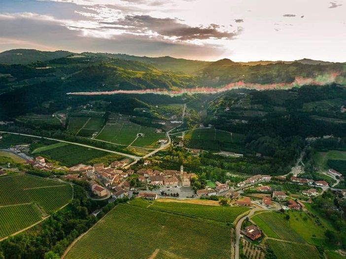 Inaugurazione della stazione di ricarica e lavaggio biciclette a Cossano Belbo