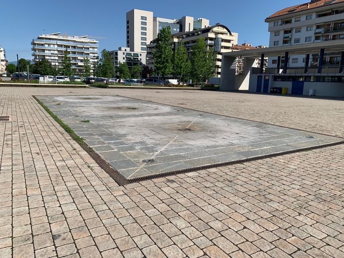 La fontana di piazza della Costituzione La fontana di piazza della Costituzione