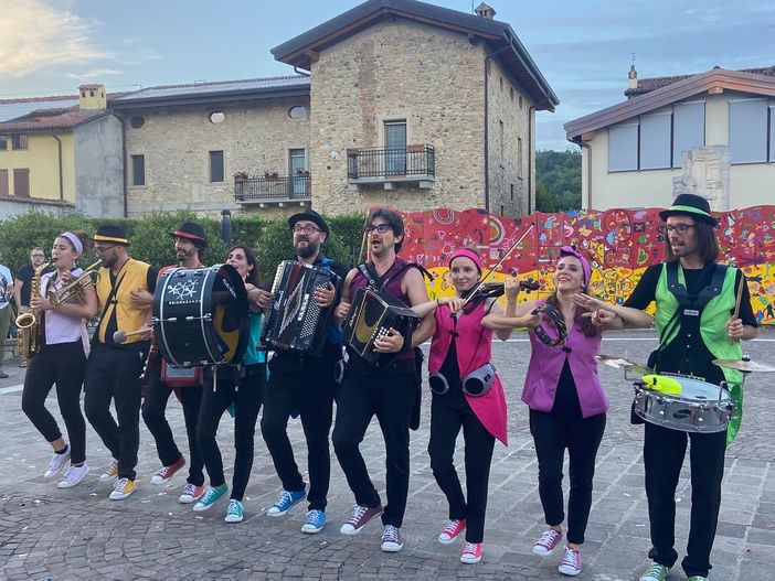 Da Vernante al Bahrain: Prismabanda si esibirà al Gran Premio di Formula 1