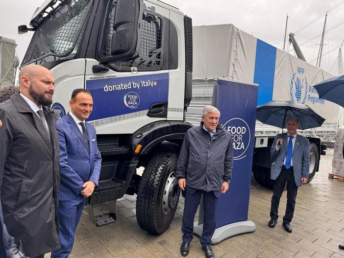 Il Piemonte alla partenza dei camion di aiuti per Gaza Il Piemonte alla partenza dei camion di aiuti per Gaza