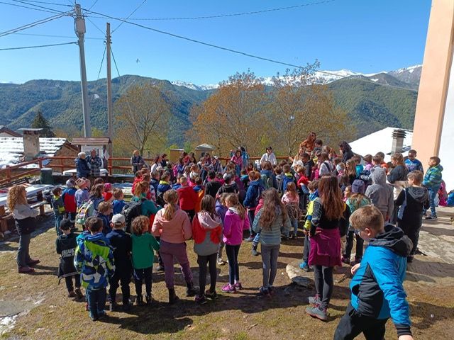 A borgata Norat il gemellaggio tra la scuola primaria di Roccabruna e quella di Bastia Mondovì