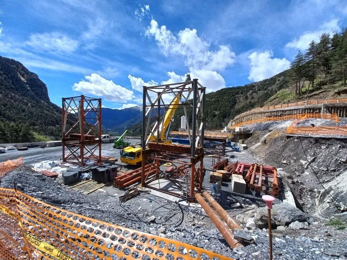 Slitta ancora l’apertura del tunnel di Tenda. Riberi: “Pronti a lavorare pancia a terra perché non si vada oltre l’autunno” Slitta ancora l’apertura del tunnel di Tenda. Riberi: “Pronti a lavorare pancia a terra perché non si vada oltre l’autunno”