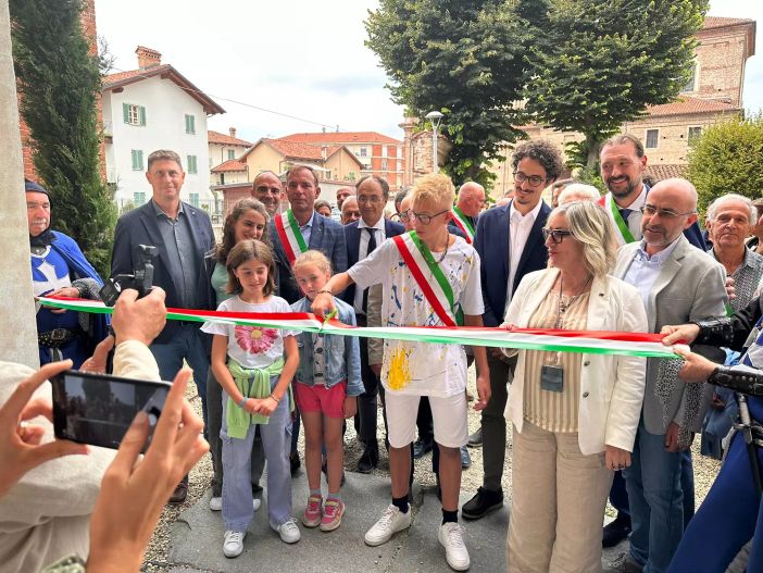 Un momento della cerimonia d'inaugurazione tenuta venerdì