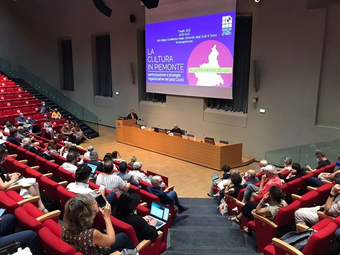 Cultura in Piemonte, Covid e crisi economica 'erodono' oltre 2.200 lavoratori: "Serve coraggio e lavoro in rete"