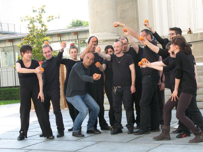 Saluzzo: "La fatica del mandarino" al Teatro delle Nuvole